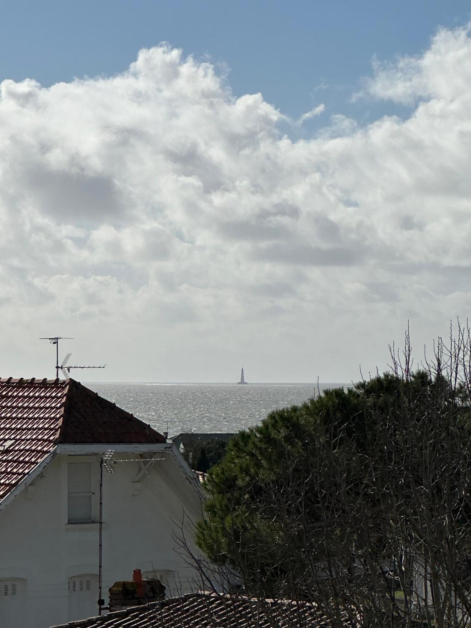Superbe T4 Vue Mer A Royan, 2 Min A Pied Des Plages Exterior photo